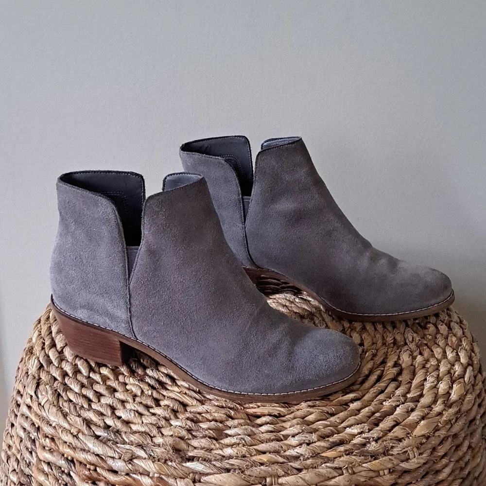 Cole Haan Womens Abbot Grey Suede Slip‎ On Ankle Booties 2